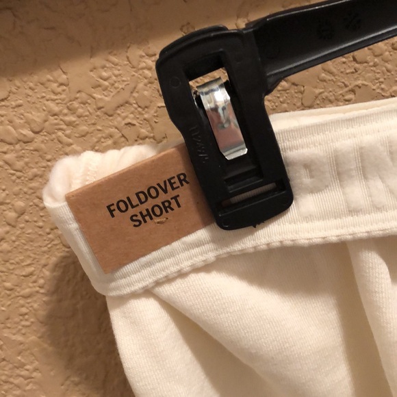 NWT PINK Victoria’s Secret Fold-over Short. Medium. Cream/ivory color. Fleece. - Picture 9 of 16